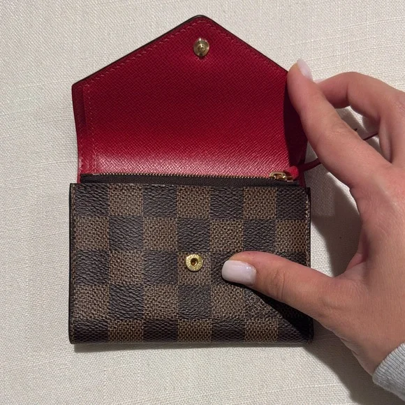 Louis Vuitton wallet - Picture 3 of 7